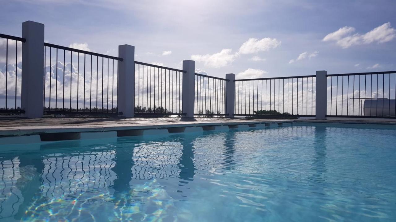 Modernes Apartment & Pool Mit Mega Aussicht Flic-en-Flacq Eksteriør bilde